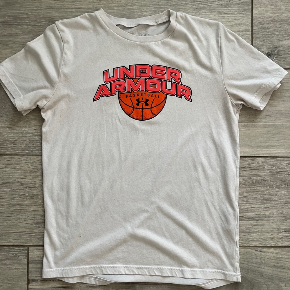 Boys Under Armour T-shirt